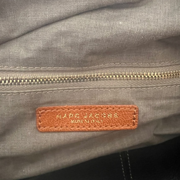 Marc Jacobs Leather Bag - Picture 6 of 8